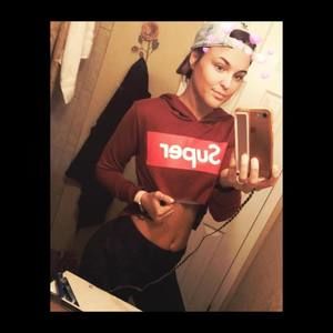 Meet your Posher, Jacee